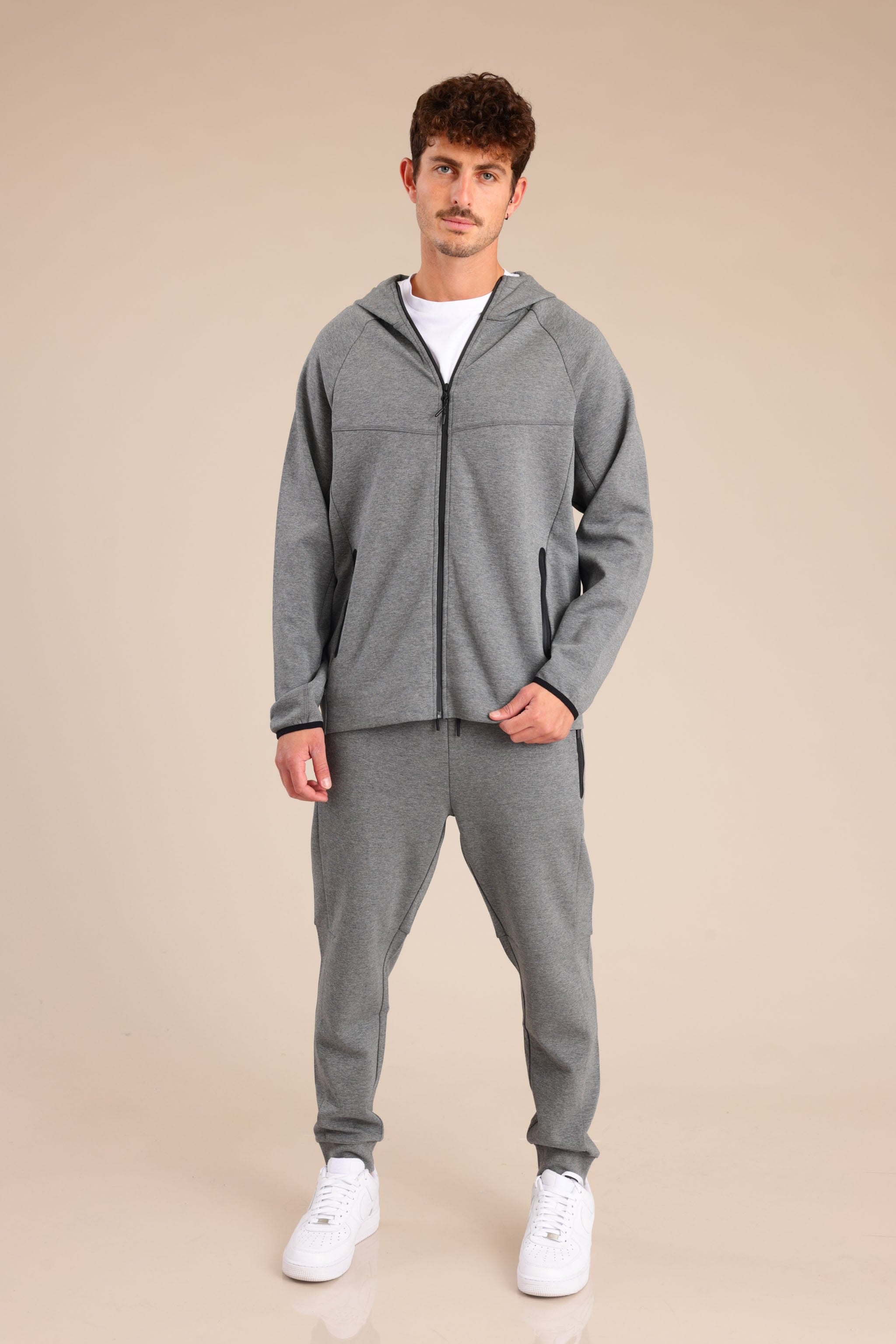 FOX גברים פוטרים קפוצ'ון טק קפוצ'ון טק