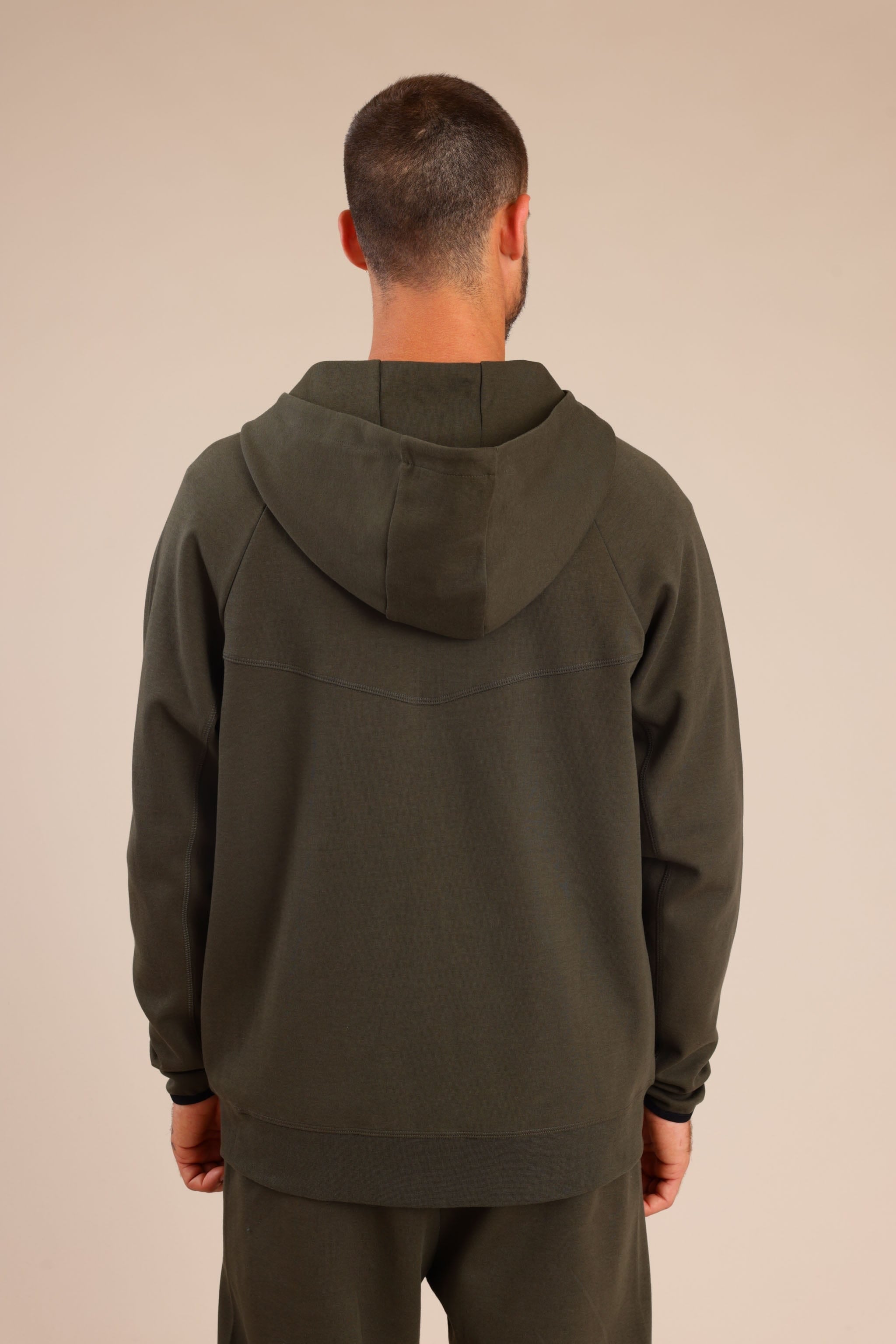 FOX גברים פוטרים קפוצ'ון טק קפוצ'ון טק