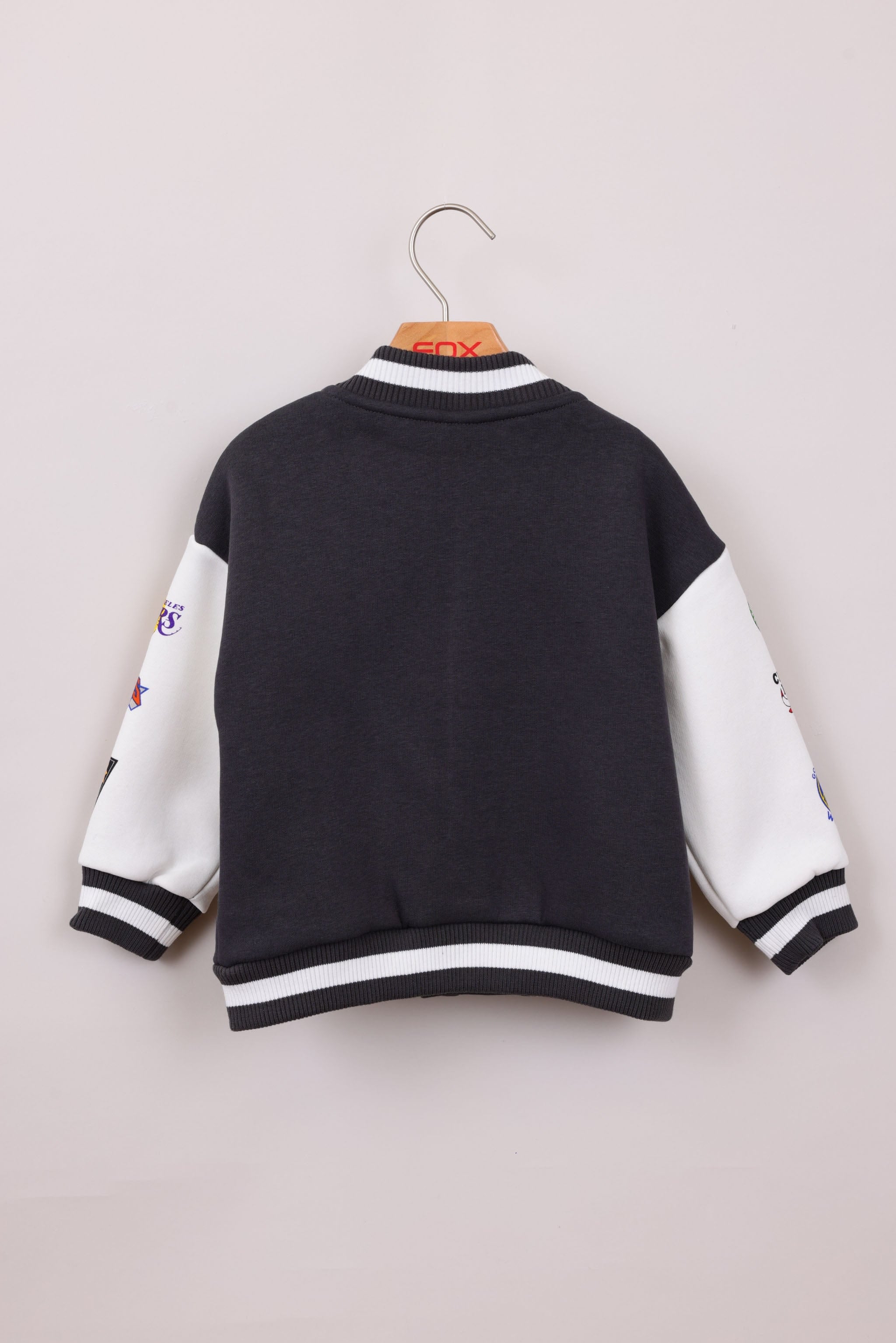 FOX FOX אחר קרדיגן פוטר ממותג NBA קרדיגן פוטר ממותג NBA