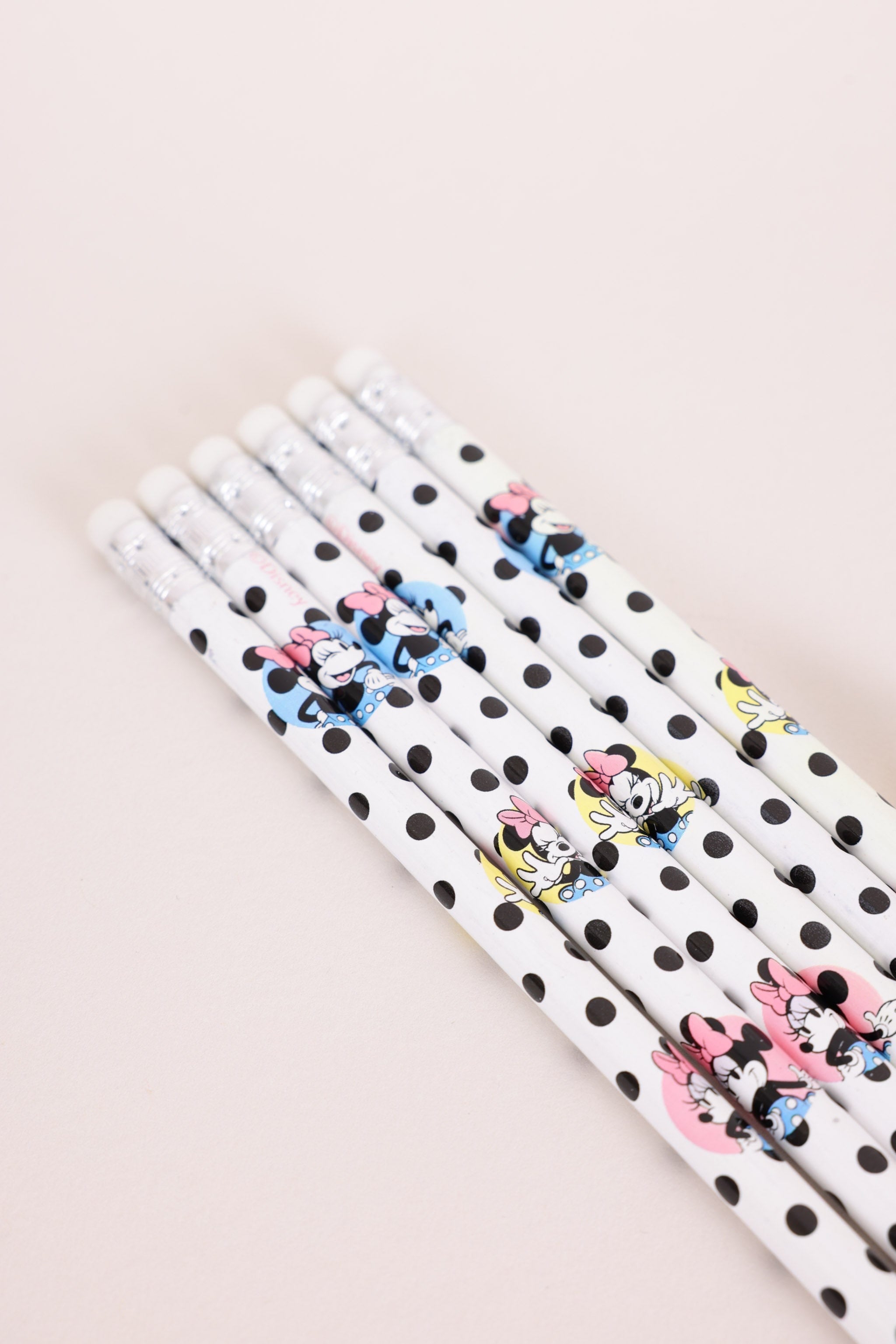 FOX FOX עפרונות OS סט עפרונות ממותג דיסני סט עפרונות ממותג דיסני 927058940138