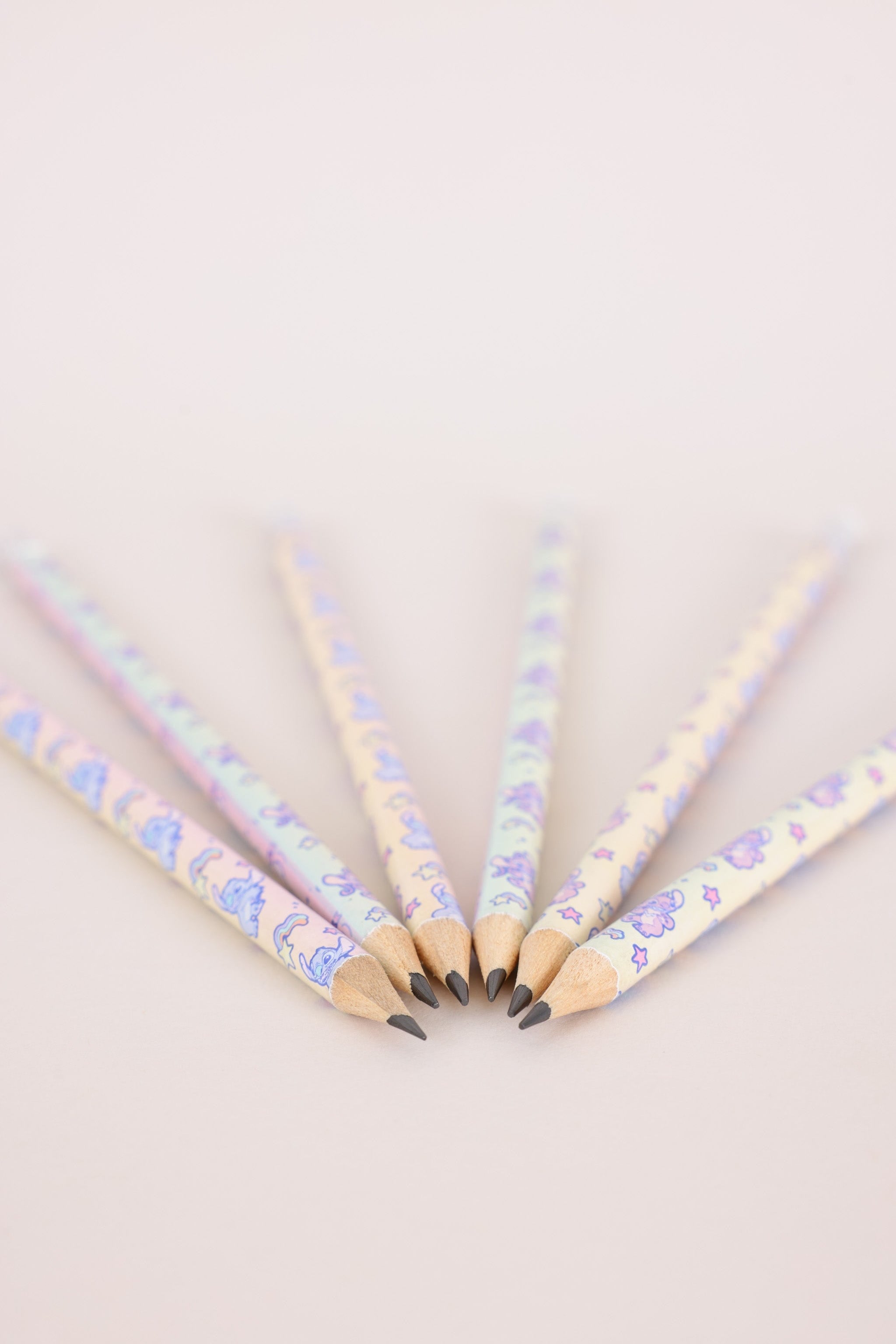 FOX אביזרים עפרונות OS סט עפרונות ממותג סטיץ' סט עפרונות ממותג סטיץ' 927059393938