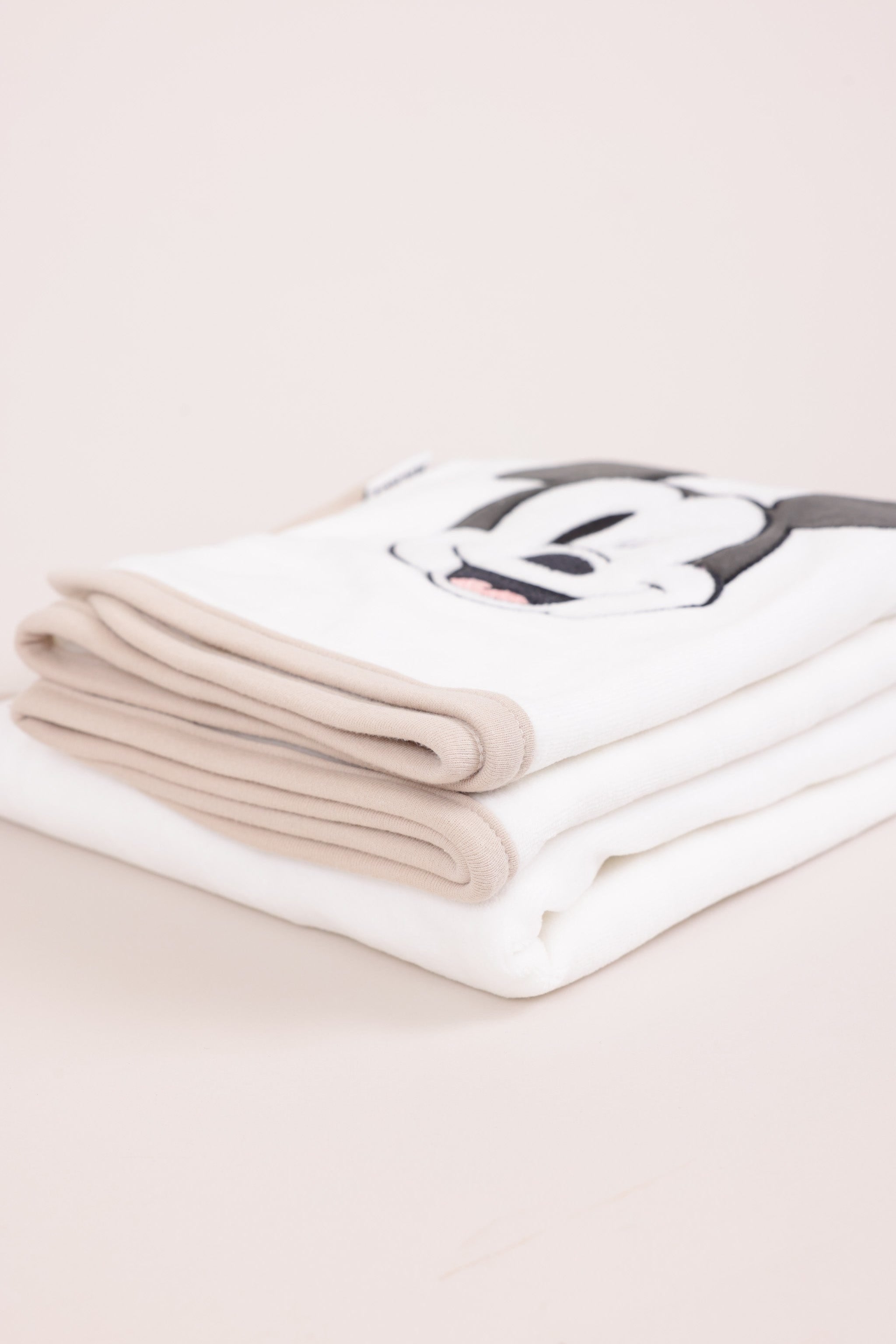 FOX FOX אחר OS שמיכה ממותגת דיסני שמיכה ממותגת דיסני 947778240038