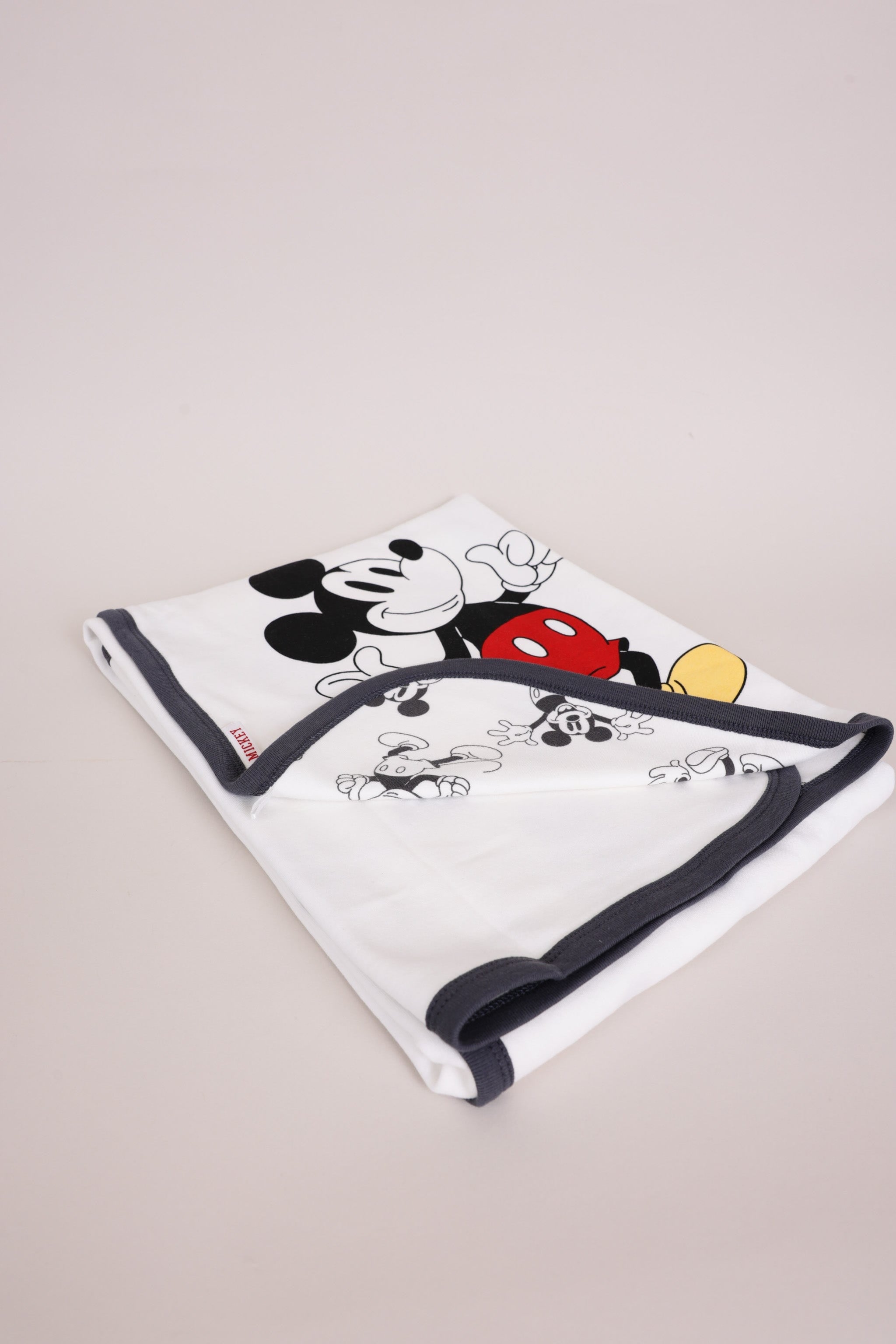 FOX FOX אחר OS שמיכה ממותגת דיסני 2 במארז שמיכה ממותגת דיסני 2 במארז 947783940038