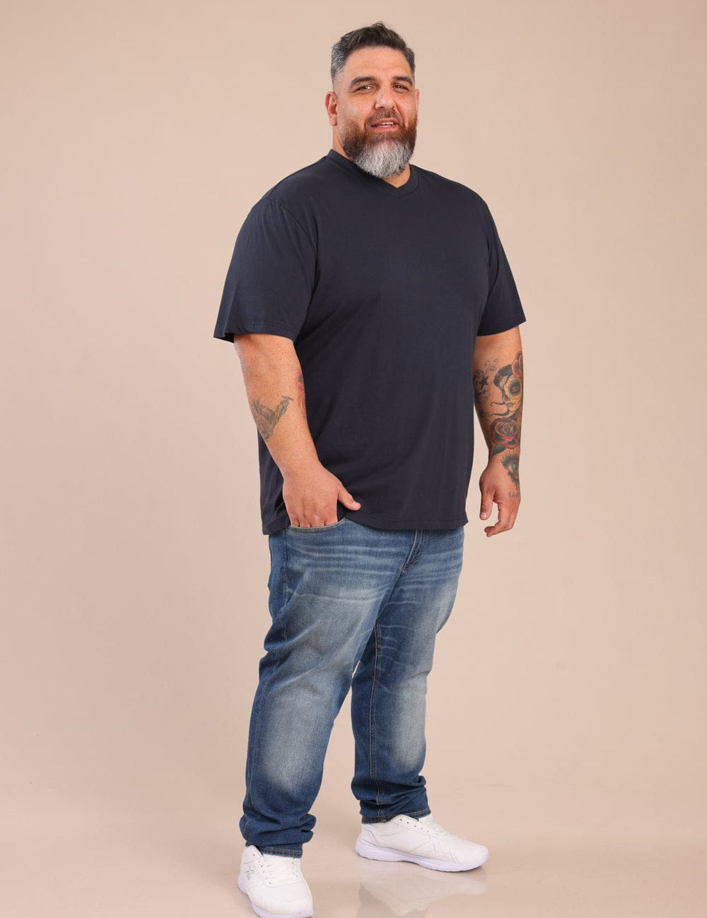 FOX פלאס גברים חולצה חולצת בייסיק צווארון PLUS SIZE | V חולצת בייסיק צווארון PLUS SIZE | V