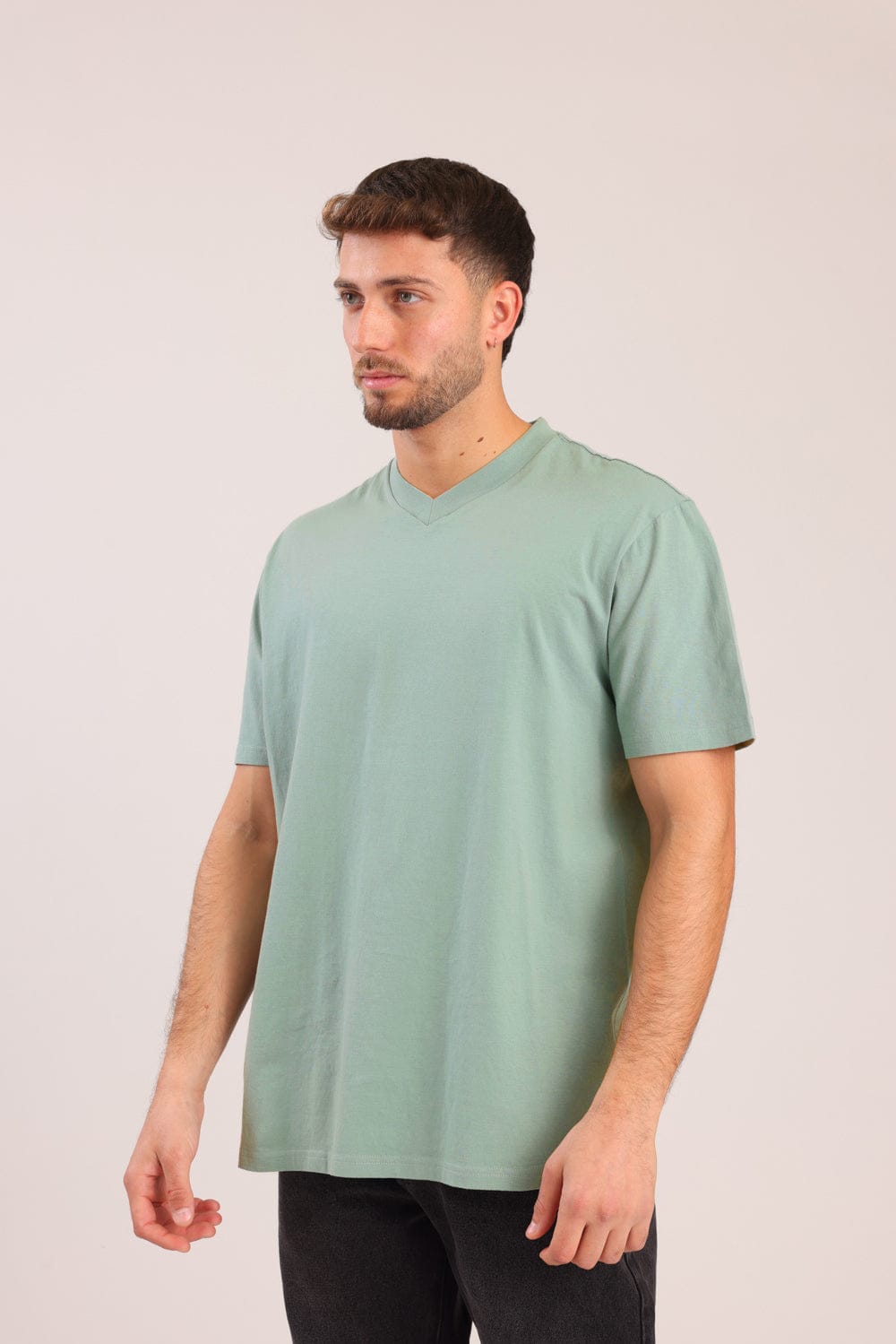 FOX גברים חולצה טישרט בייסיק צווארון V FOX | חולצת בייסיק וי | קנה עכשיו