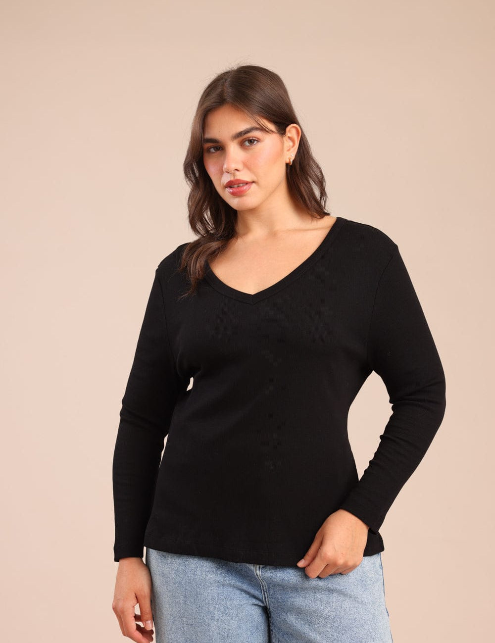 FOX פלאס נשים חולצה חולצת בייסיק עם צווארון עמוק | PLUS SIZE FOX | חולצת בייסיק עם צווארון עמוק | PLUS SIZE | קנה