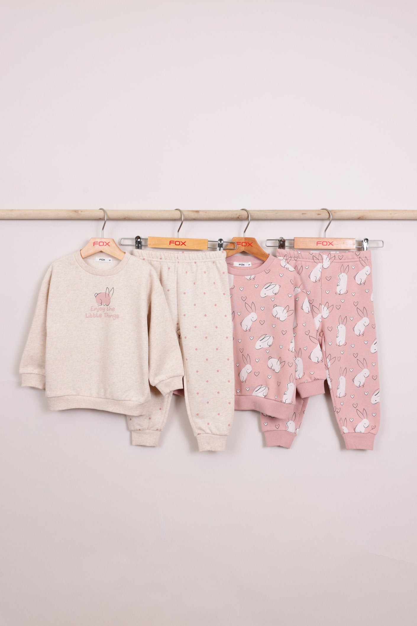 FOX תינוקות בנות אחר מארז 2 פיג&#39;מות פוטר עם הדפס מארז 2 פיג&#39;מות פוטר עם הדפס