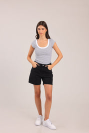 FOX נשים מכנסיים ג'ינס MOM קצר ג'ינס MOM קצר