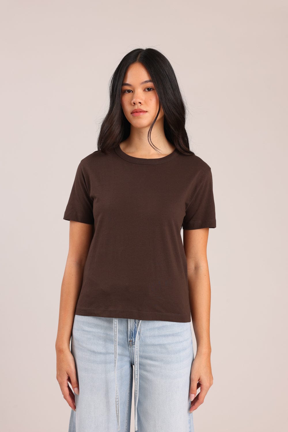 FOX FOX חולצה קצרה חולצת טישרט בייסיק עם צווארון עגול חולצת טישרט בייסיק עם צווארון עגול