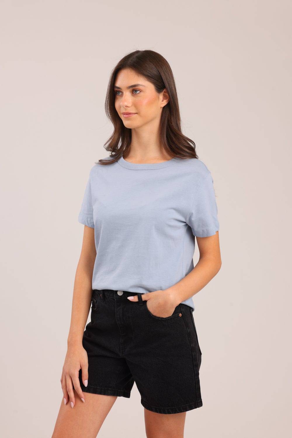 FOX נשים חולצה חולצת טישרט בייסיק עם צווארון עגול FOX | חולצת בייסיק | קנה עכשיו