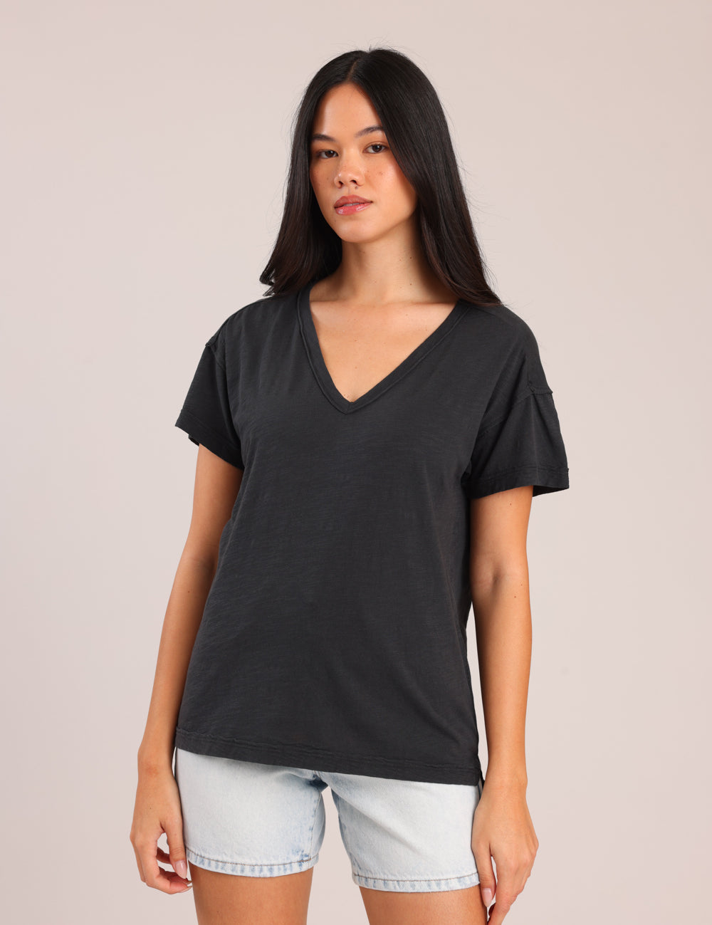 FOX נשים חולצה קצרה חולצת טריקו צווארון V חולצת טריקו צווארון V