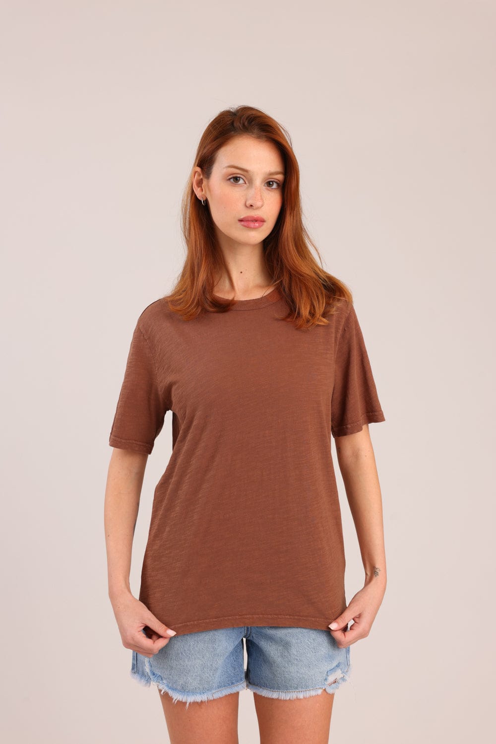 FOX נשים חולצה קצרה חולצת טריקו צווארון עגול חולצת טריקו צווארון עגול