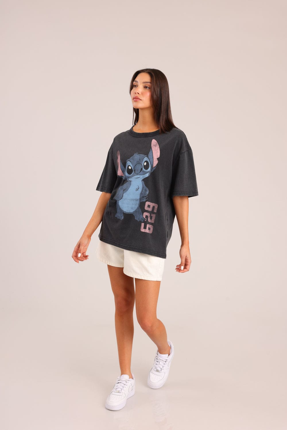 FOX נשים חולצה קצרה חולצה ממותגת סטיץ' דיסני חולצה ממותגת סטיץ' דיסני