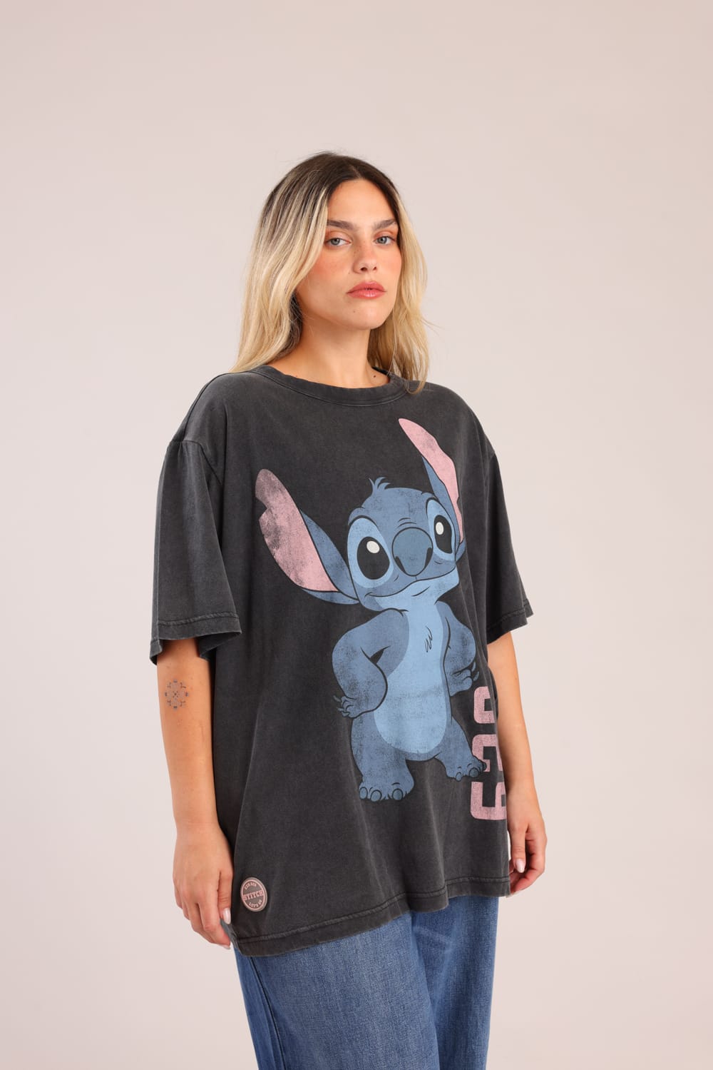 FOX פלאס נשים חולצה קצרה חולצה ממותגת סטיץ' דיסני חולצה ממותגת סטיץ' דיסני