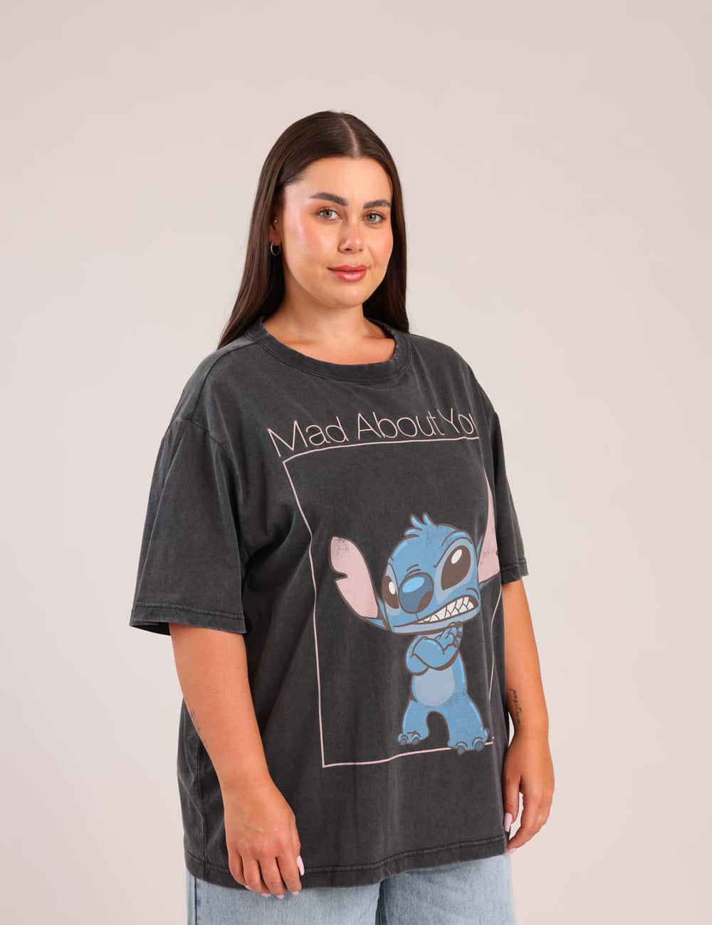 FOX פלאס נשים חולצה קצרה חולצה ממותגת סטיץ' דיסני חולצה ממותגת סטיץ' דיסני