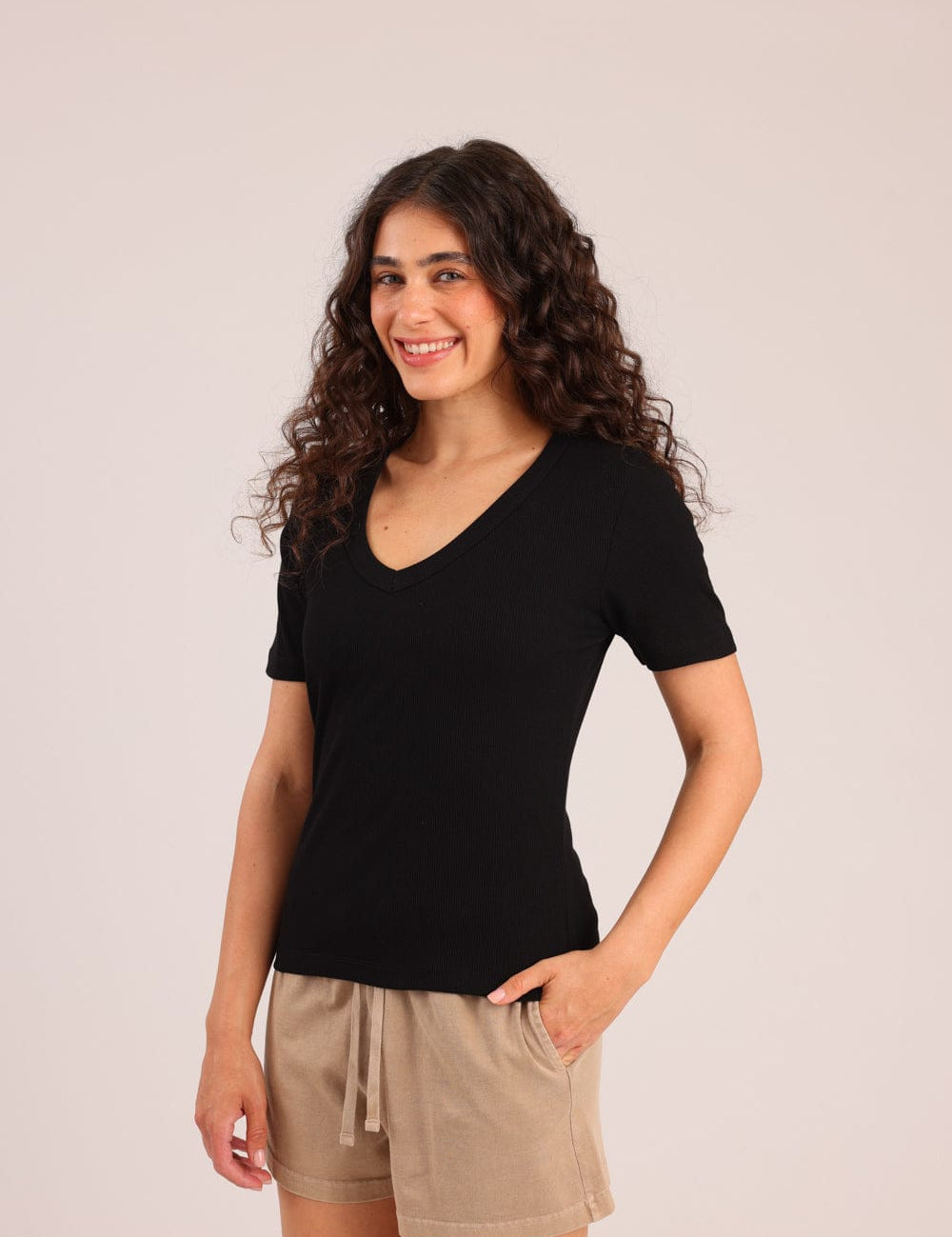 FOX נשים חולצה קצרה חולצת בייסיק חלקה חולצת בייסיק חלקה