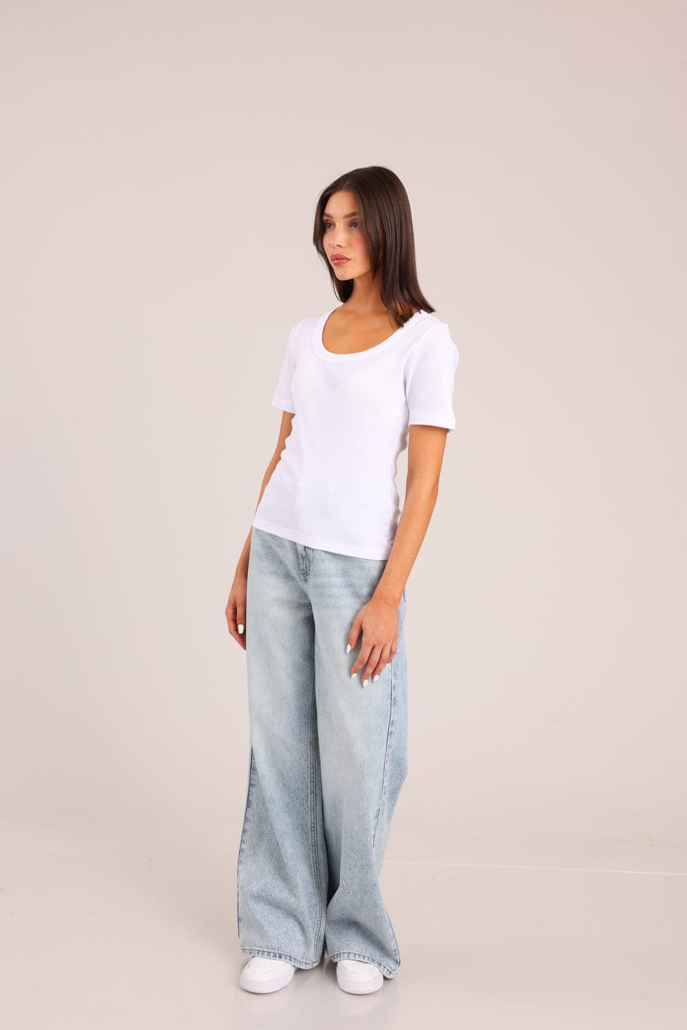 FOX נשים חולצה קצרה חולצת טריקו בייסיק חולצת טריקו בייסיק