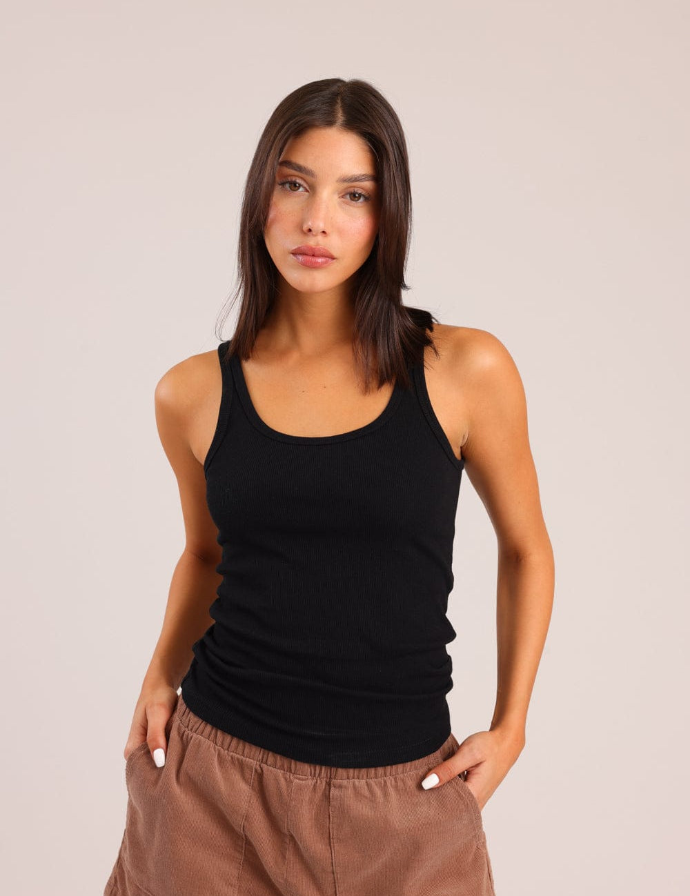 FOX נשים גופיה גופייה חלקה גופייה חלקה