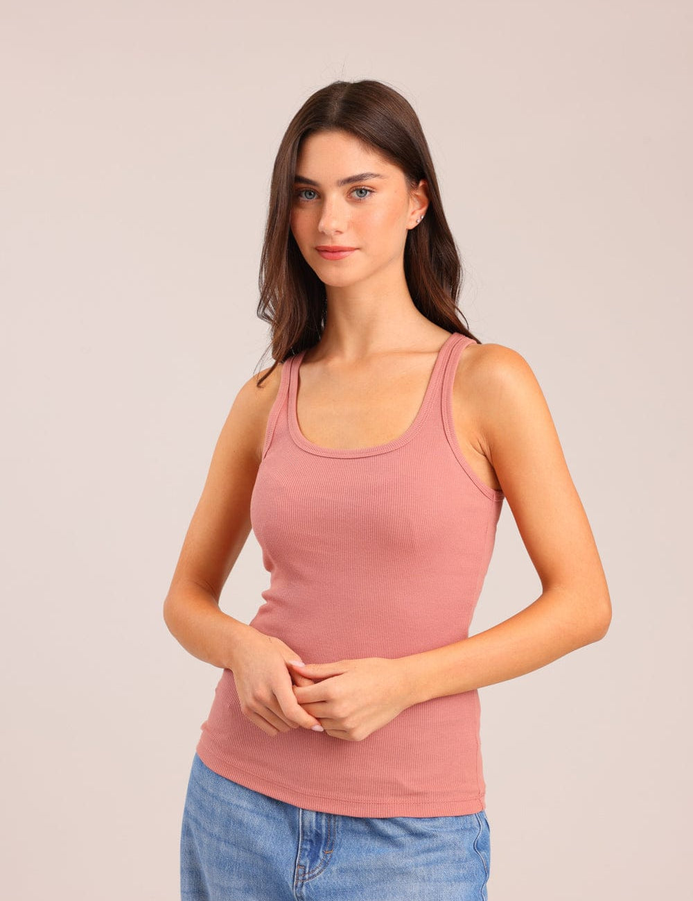 FOX נשים גופיה גופייה חלקה גופייה חלקה