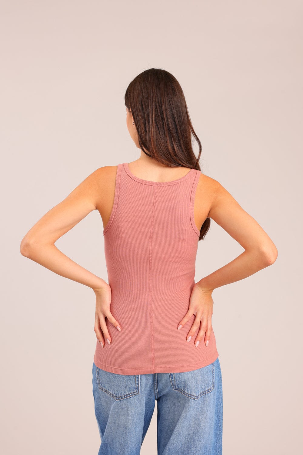 FOX נשים גופיה גופייה חלקה גופייה חלקה