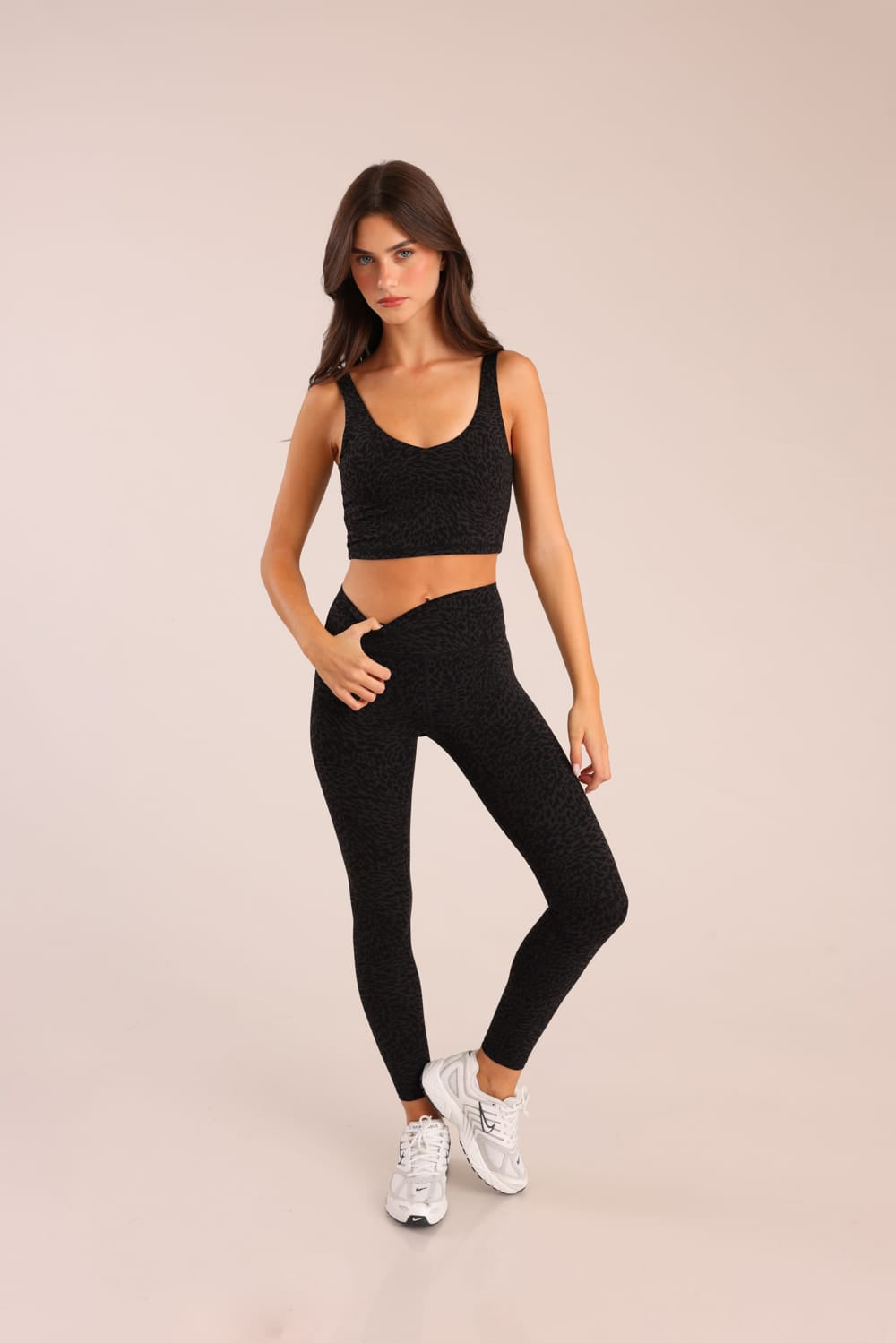 FOX נשים גוזיה גוזיית ספורט SOFT FEEL V גוזיית ספורט SOFT FEEL V