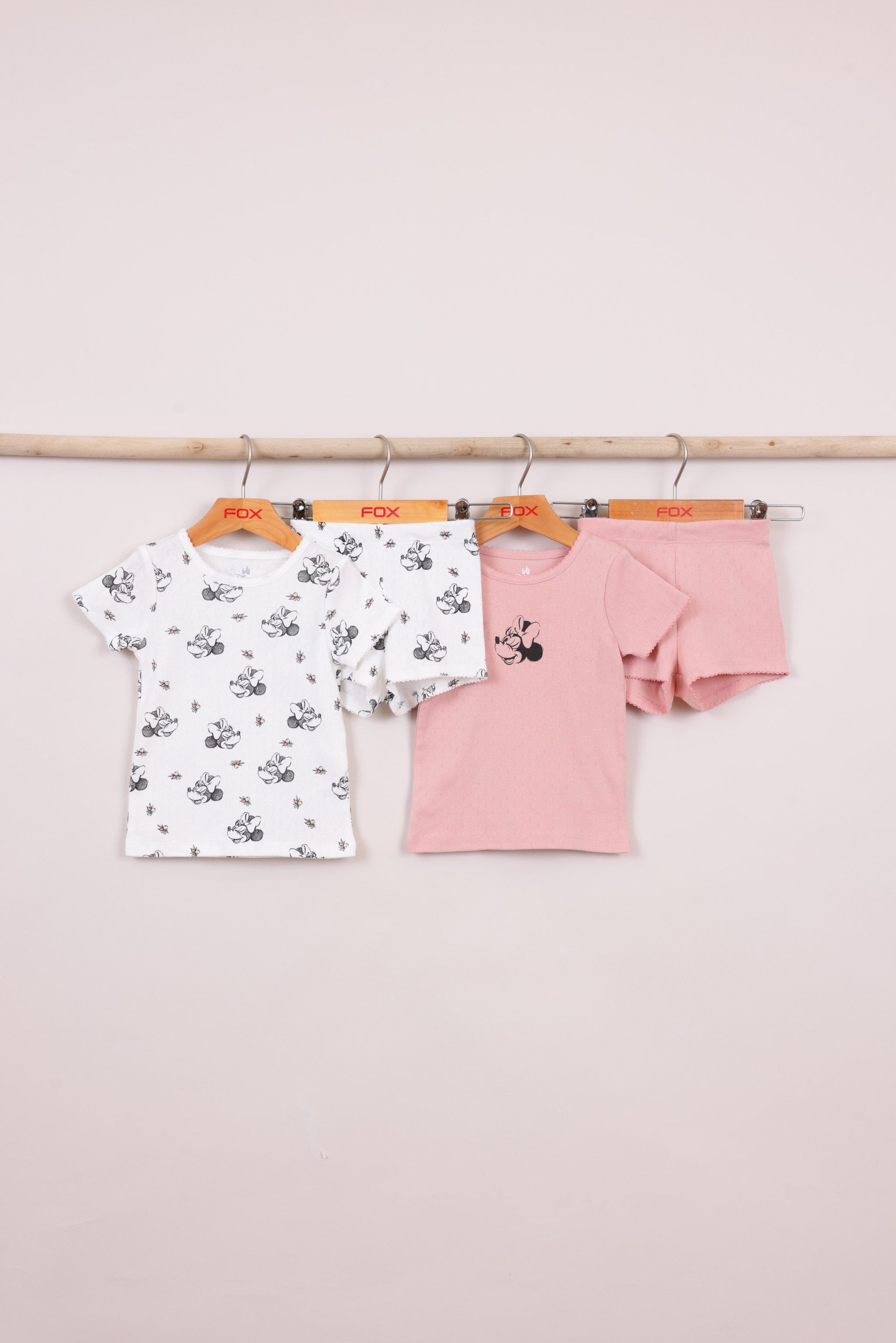 FOX תינוקות בנות אחר מארז 2 פיג'מות ממותגות מיני מאוס דיסני מארז 2 פיג'מות ממותגות מיני מאוס דיסני