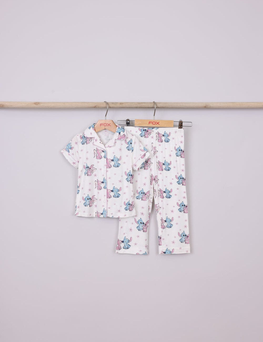 FOX תינוקות בנות אחר פיג'מה ממותגת סטיץ' דיסני פיג'מה ממותגת סטיץ' דיסני