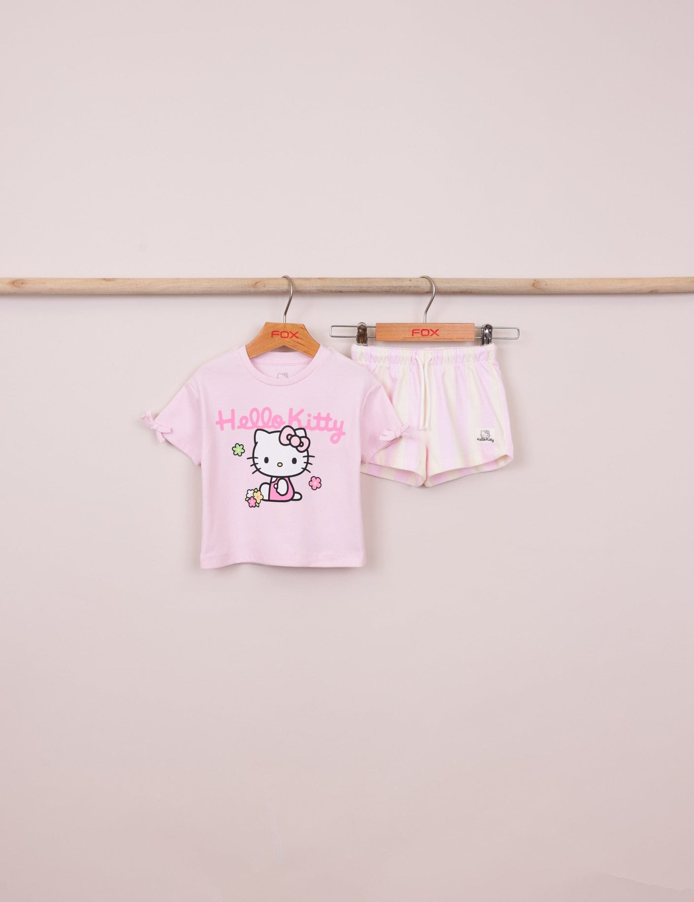 FOX תינוקות בנות אחר מארז חולצה ומכנסיים הלו קיטי מארז חולצה ומכנסיים הלו קיטי