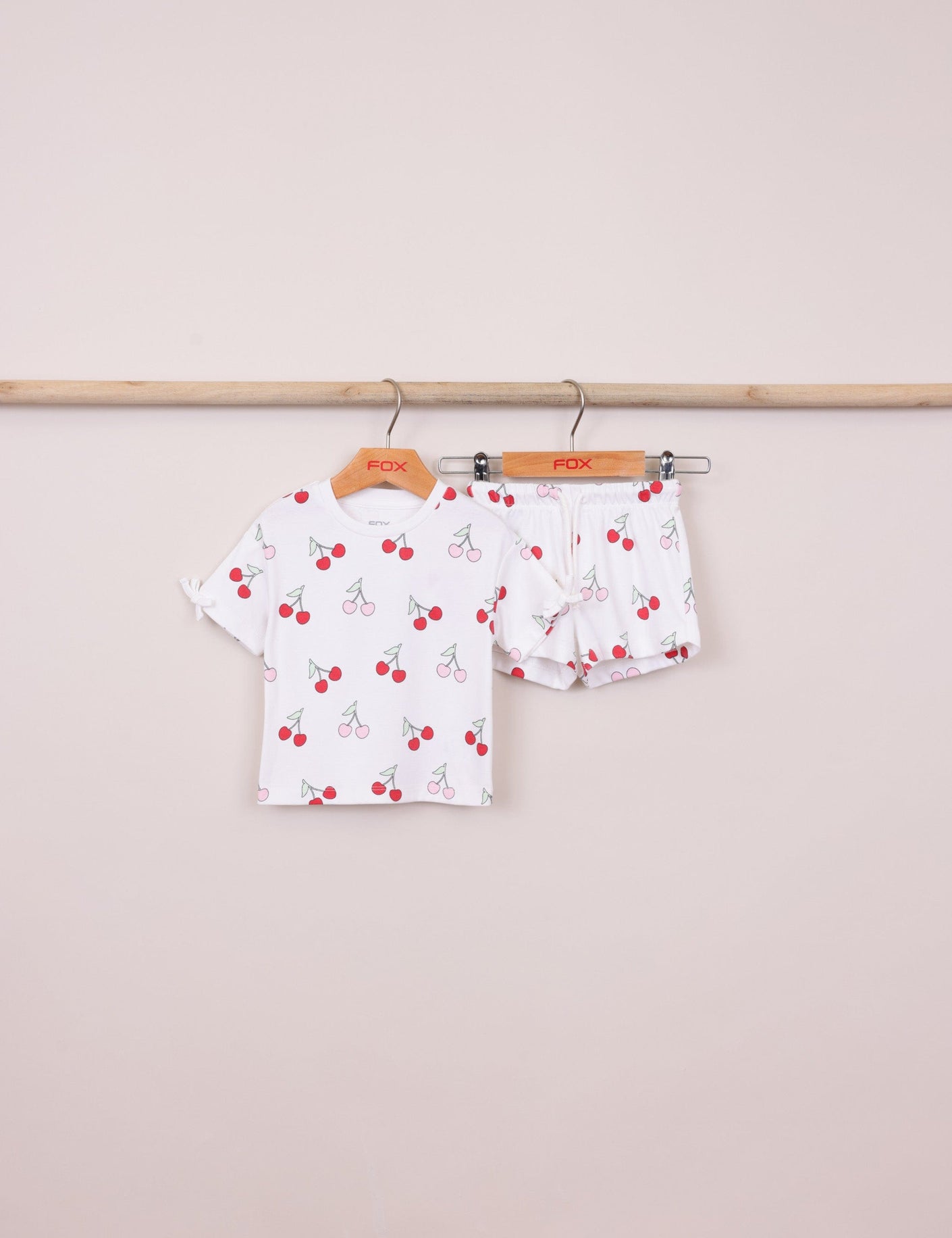 FOX FOX אחר חולצה ומכנסיים במארז עם דפוס חולצה ומכנסיים במארז עם דפוס