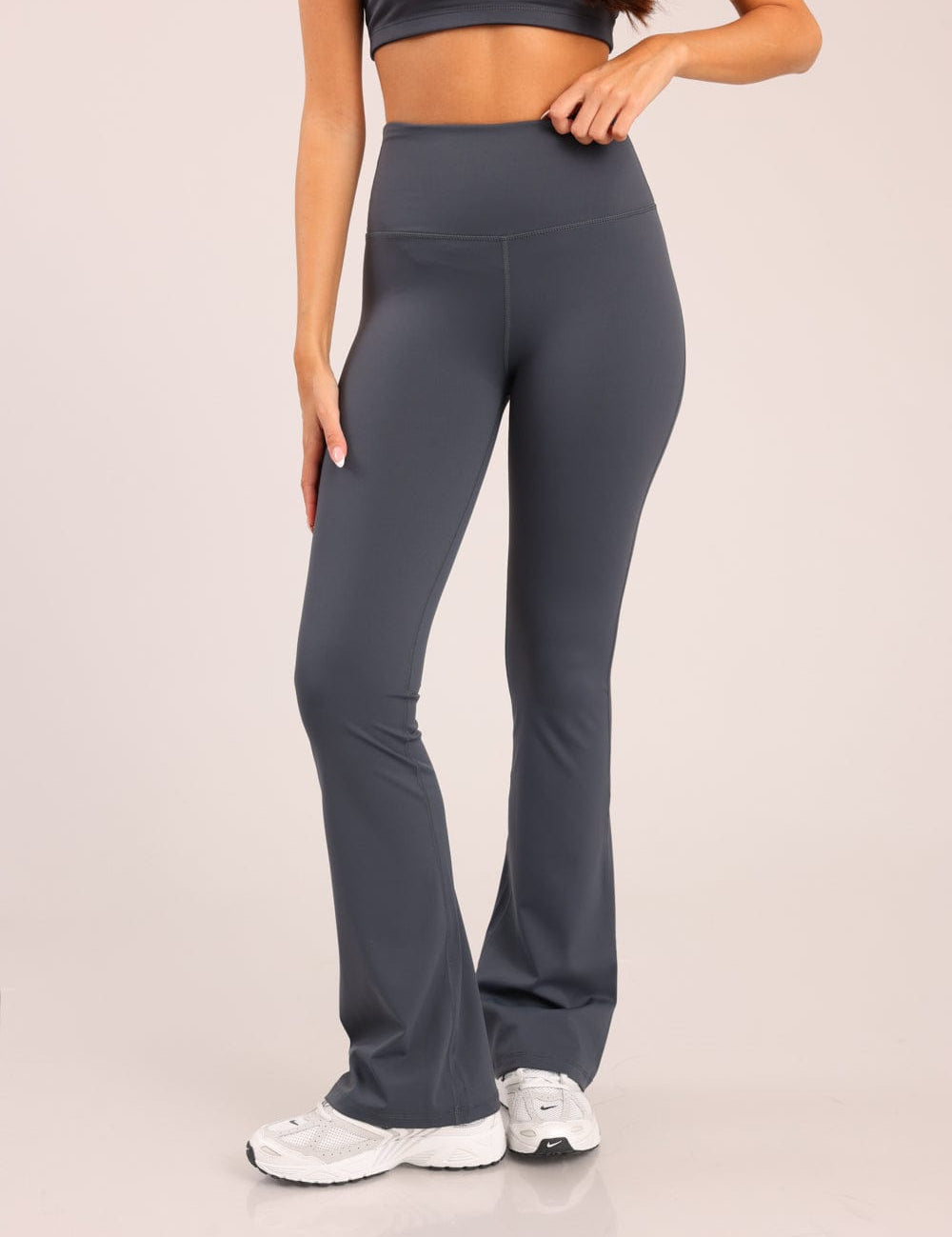 FOX נשים מכנסיים ארוכים טייץ SOFT FEEL- FLARE טייץ SOFT FEEL- FLARE