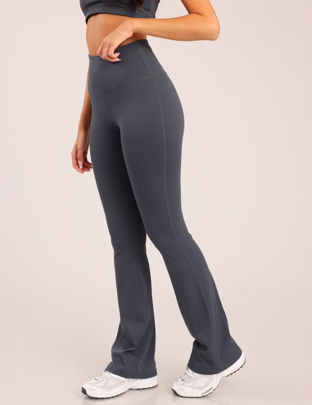 FOX נשים מכנסיים ארוכים טייץ SOFT FEEL- FLARE טייץ SOFT FEEL- FLARE