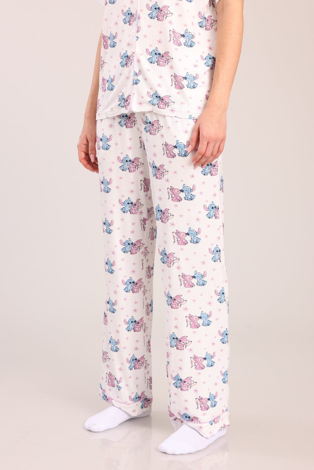 FOX נשים אחר פיג'מה ממותגת דיסני סטיץ' פיג'מה ממותגת דיסני סטיץ'