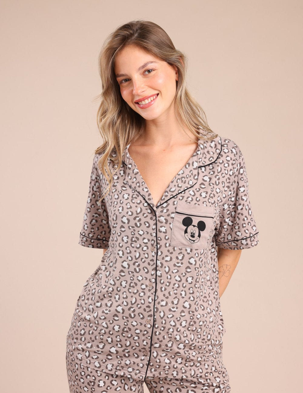 FOX נשים אחר פיג'מה ממותגת מיקי מאוס פיג'מה ממותגת מיקי מאוס