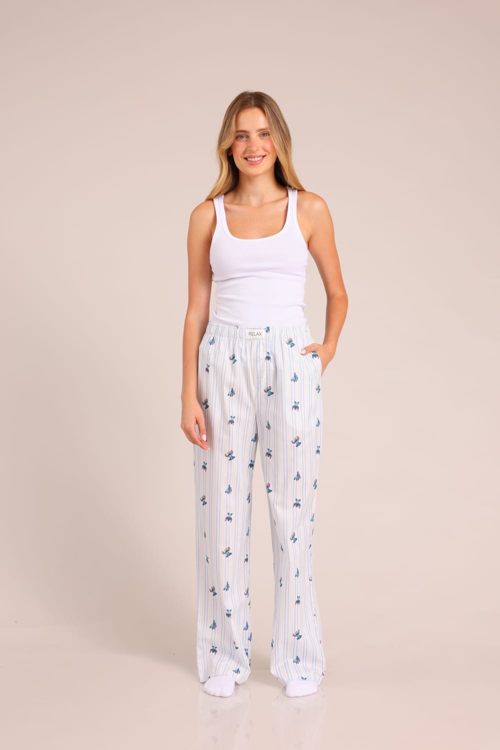 FOX נשים מכנסיים ארוכים מכנסי פיג'מה ממותג סטיץ' דיסני מכנסי פיג'מה ממותג סטיץ' דיסני