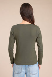 FOX נשים חולצה חולצה ארוכה צווארון V FOX | חולצה חלקה | קנה עכשיו