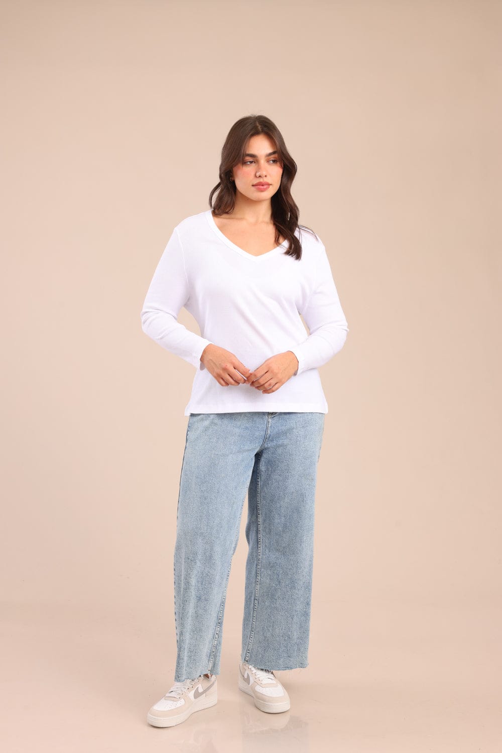 FOX פלאס נשים חולצה חולצת בייסיק עם צווארון עמוק | PLUS SIZE חולצת בייסיק עם צווארון עמוק | PLUS SIZE