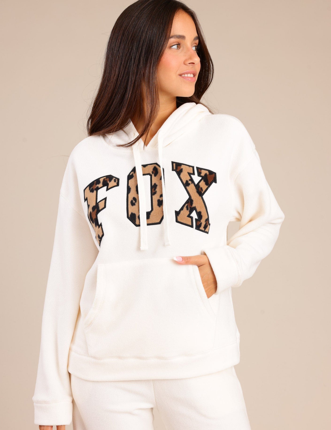 FOX נשים פליזים קפוצ'ון פליז פוקס קפוצ'ון פליז פוקס