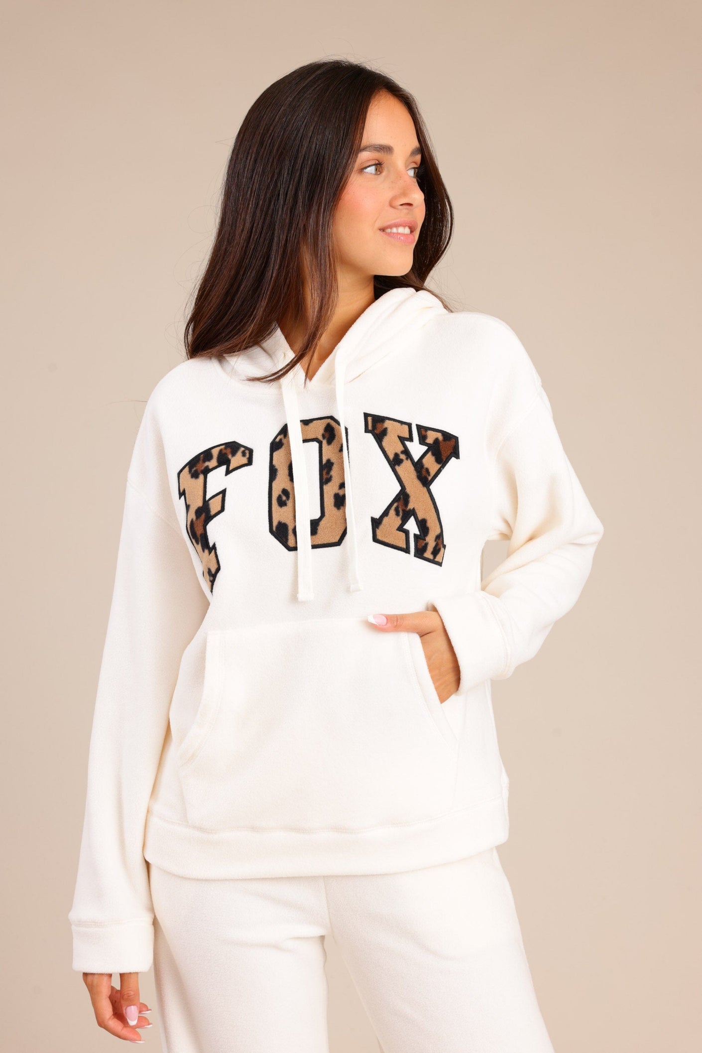 FOX נשים פליזים קפוצ'ון פליז פוקס קפוצ'ון פליז פוקס