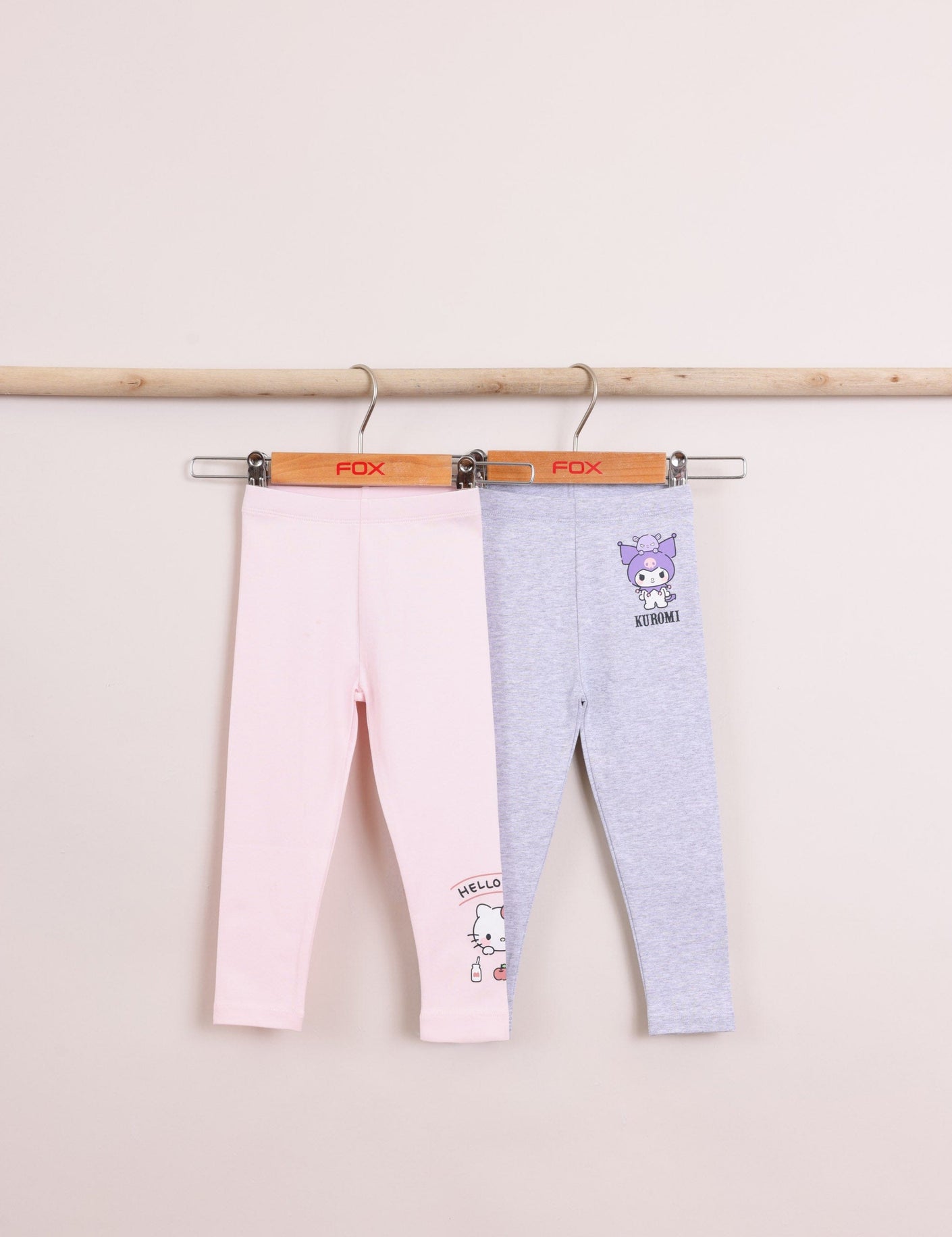 FOX FOX מכנסיים טייצים 2 במארז הלו קיטי וחברים טייצים 2 במארז הלו קיטי וחברים