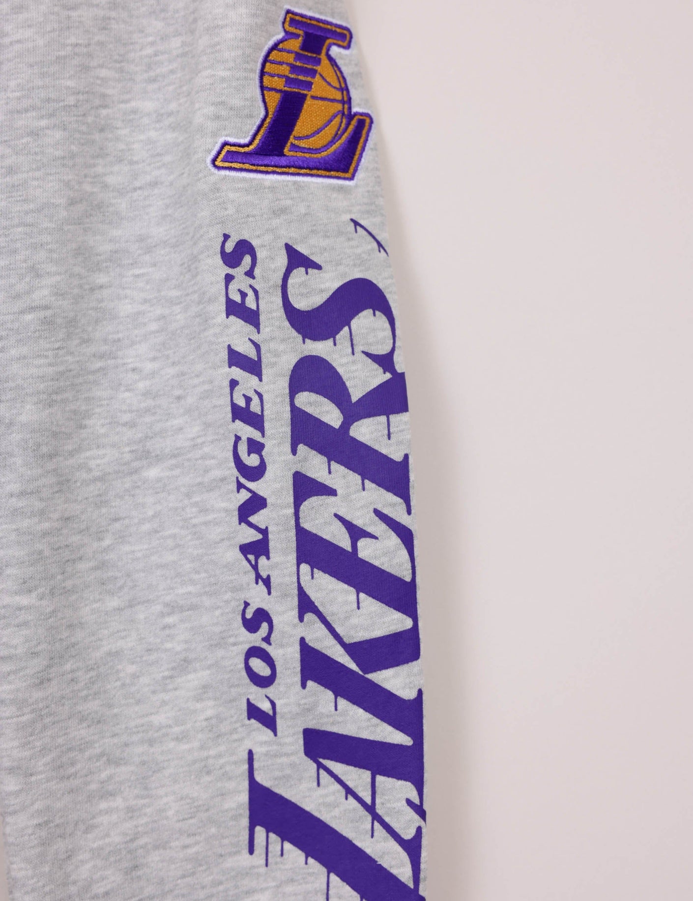 FOX FOX מכנסיים מכנסיים ממותגים NBA מכנסיים ממותגים NBA