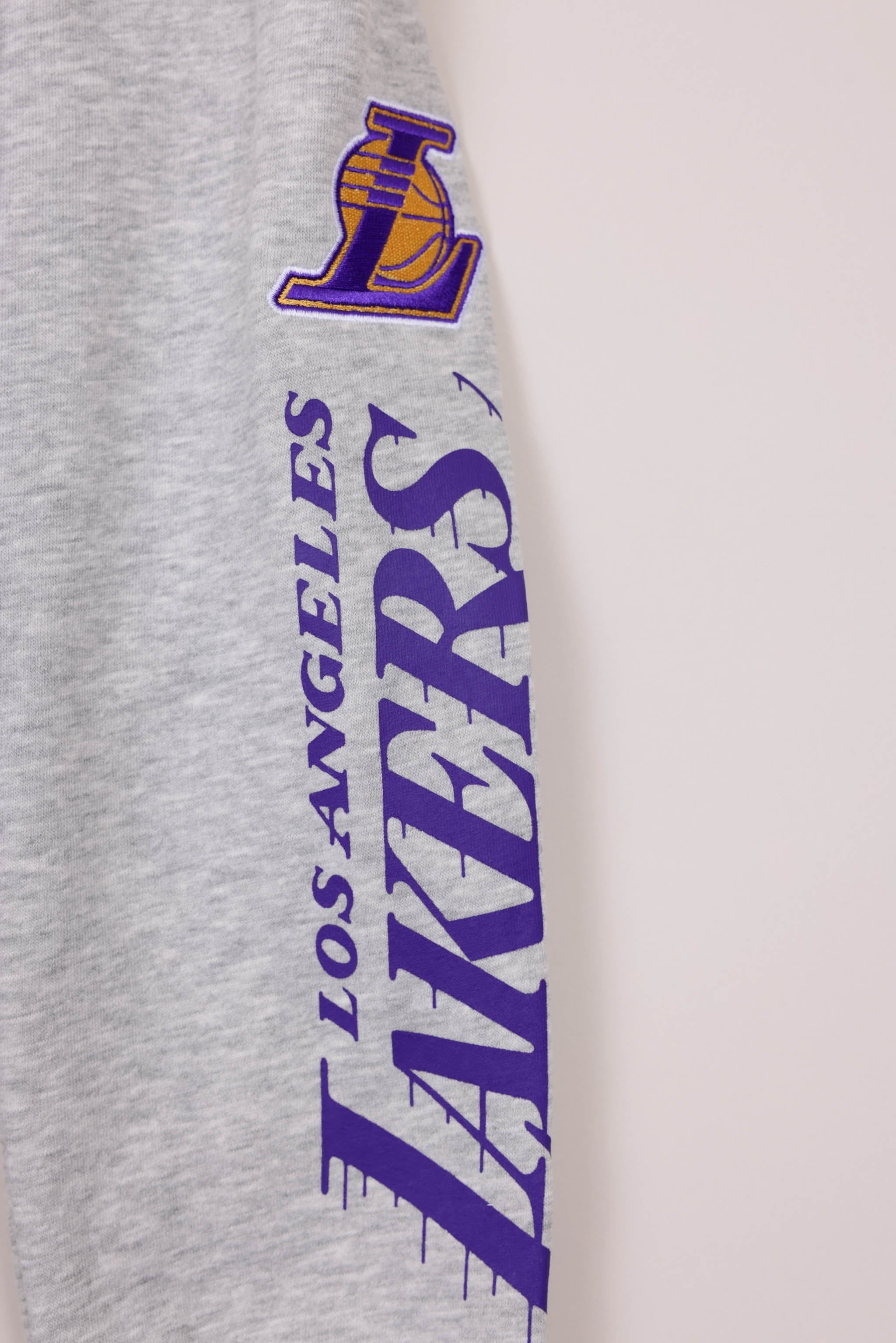 FOX FOX מכנסיים מכנסיים ממותגים NBA מכנסיים ממותגים NBA