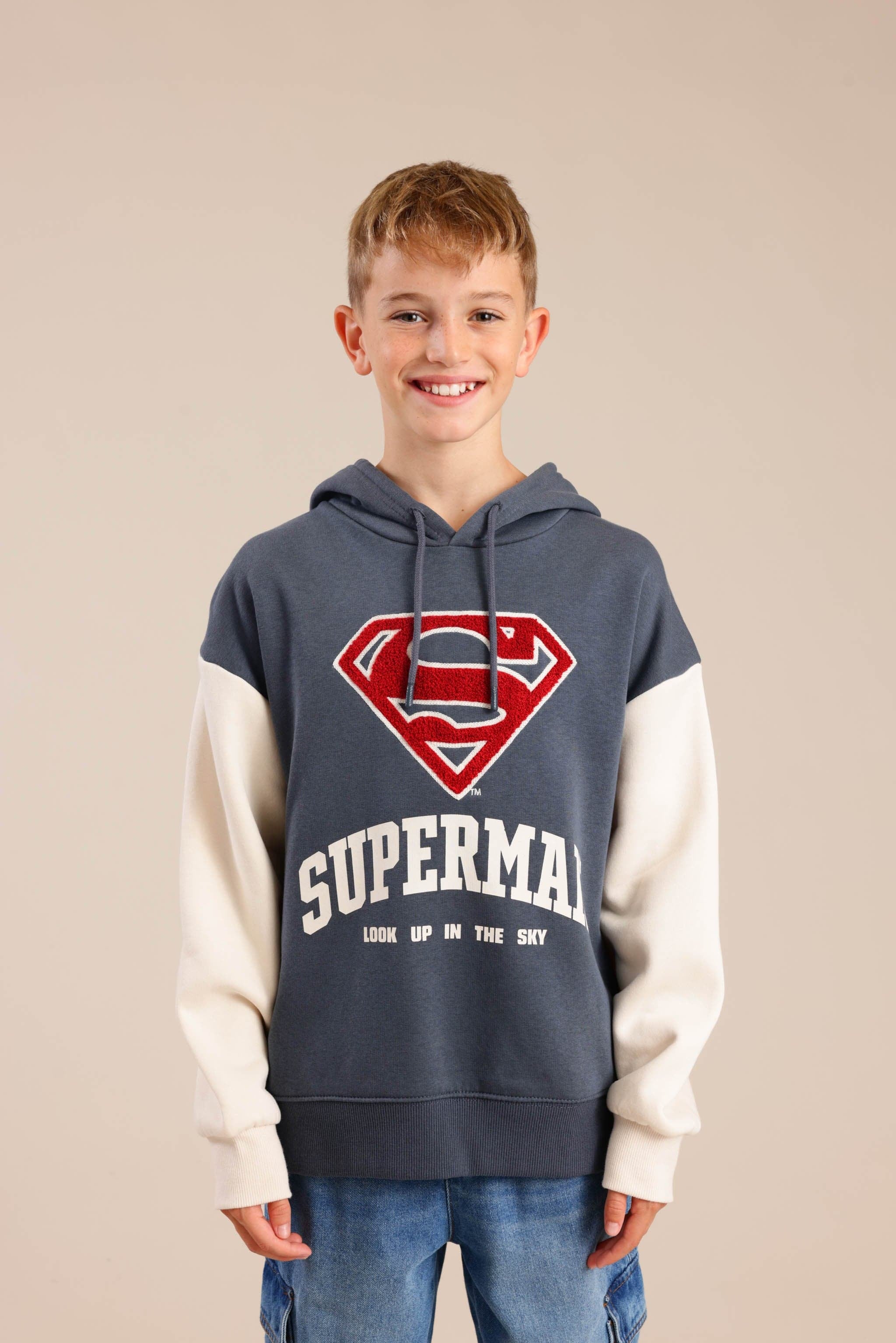 FOX בנים פוטרים פוטר קפוצ'ון ממותג סופרמן פוטר קפוצ'ון ממותג סופרמן