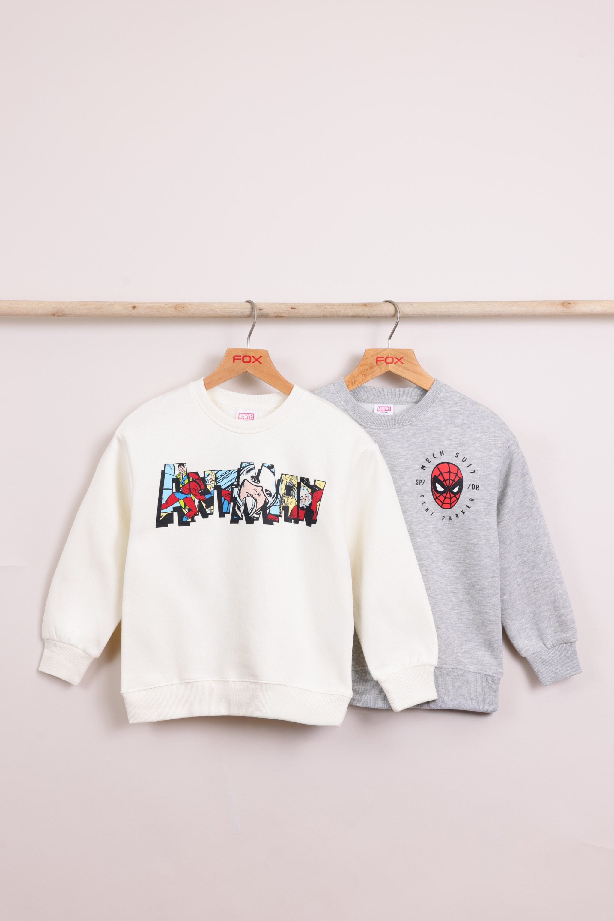 FOX FOX פוטרים פוטר ממותג מארוול 2PP פוטר ממותג מארוול 2PP