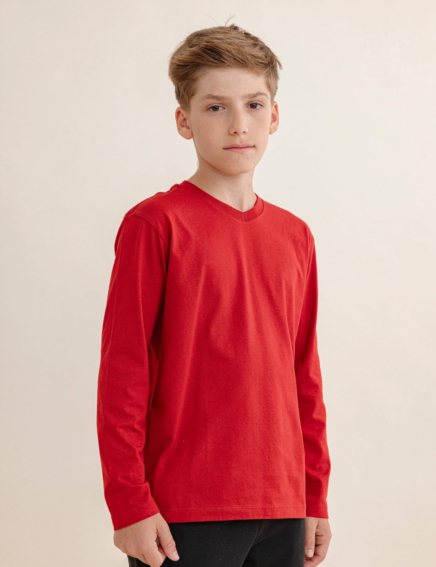 FOX בנים חולצה חולצת בייסיק צווארון V FOX | חולצת בייסיק צווארון V | קנה עכשיו