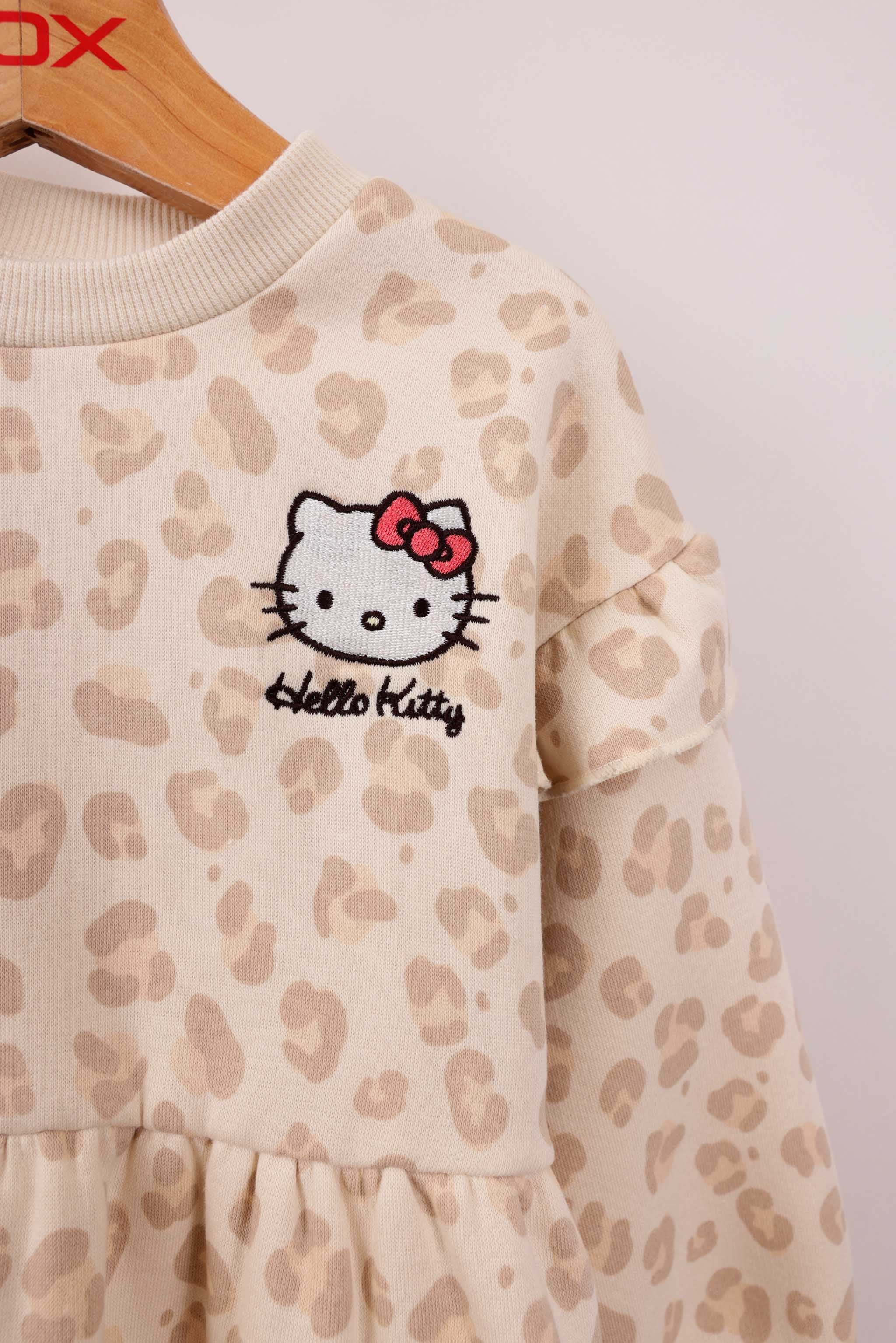 FOX FOX אחר שמלה ממותגת הלו קיטי שמלה ממותגת הלו קיטי