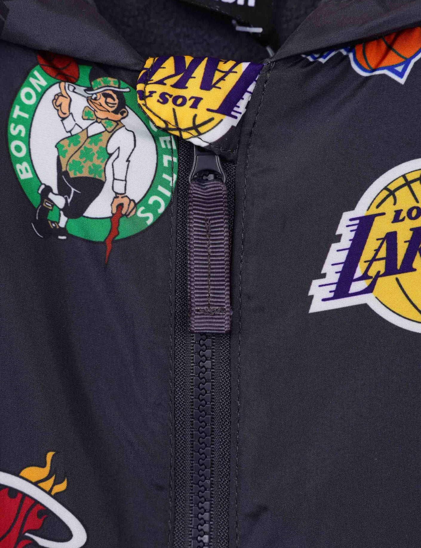 FOX FOX אחר מעיל ממותג NBA מעיל ממותג NBA