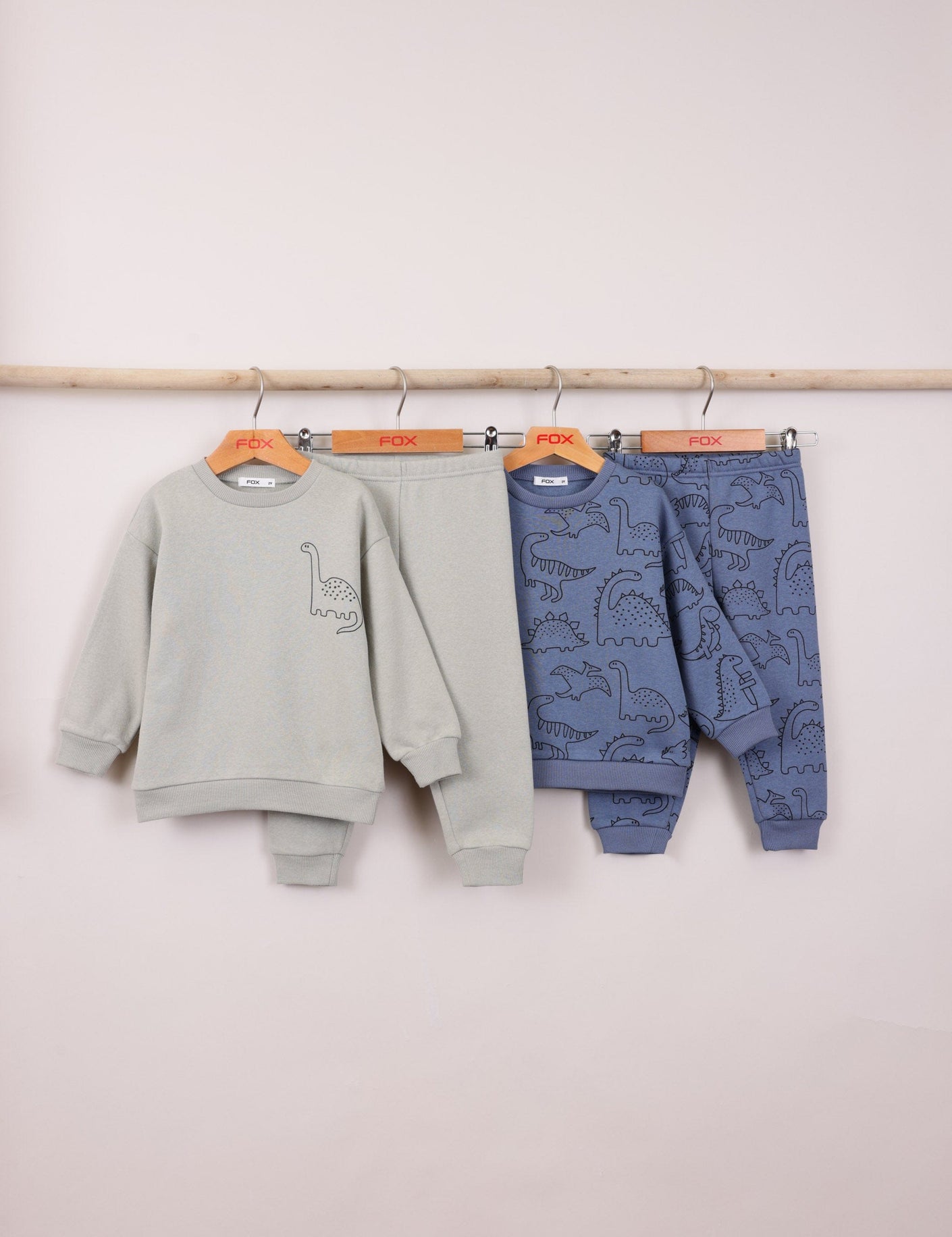 FOX NB אחר מארז שני פיג'מות פוטר עם הדפס מארז שני פיג'מות פוטר עם הדפס