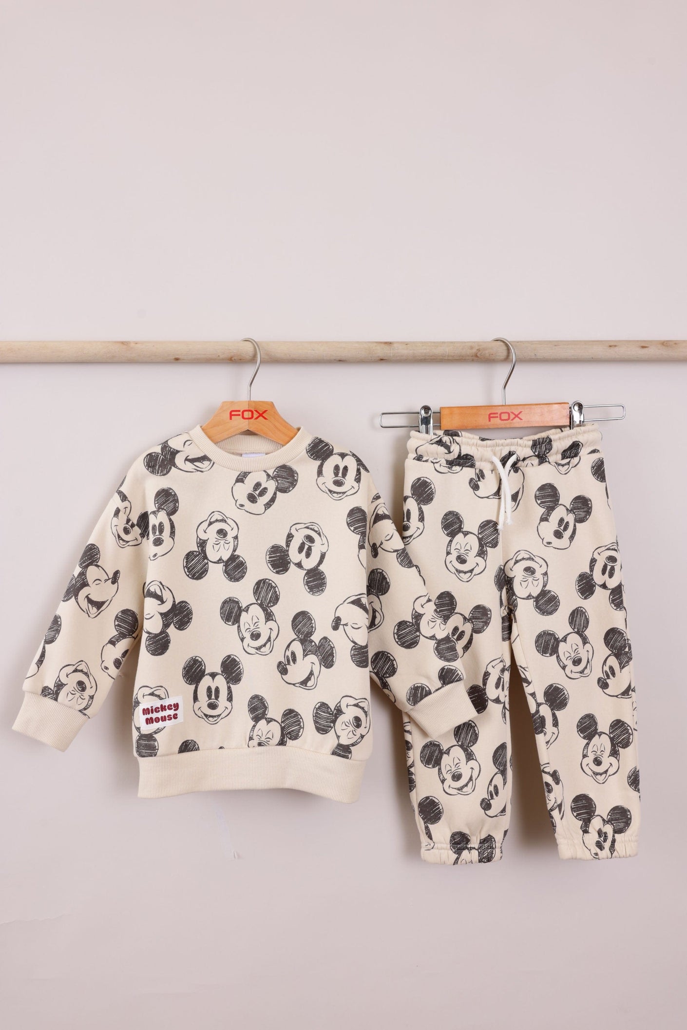 FOX NB אחר חליפת פוטר ממותגת דיסני חליפת פוטר ממותגת דיסני