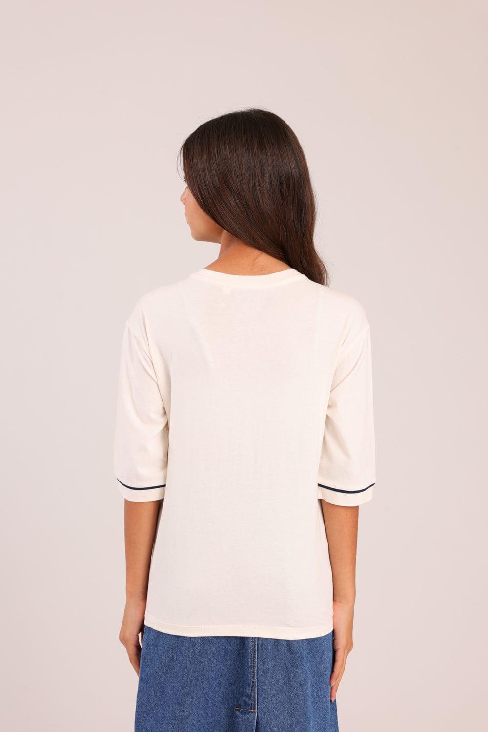 FOX בנות חולצה קצרה חולצה ממותגת סנופי חולצה ממותגת סנופי