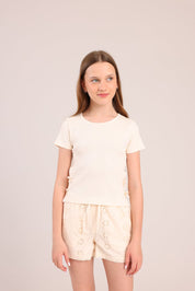 FOX בנות חולצה קצרה חולצת ריב עם פתחים בצדדים חולצת ריב עם פתחים בצדדים